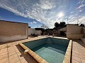Dorfhaus mit Swimmingpool zwischen Monovar und Pinoso in Daft on Spain 