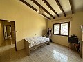 Dorfhaus mit Swimmingpool zwischen Monovar und Pinoso in Daft on Spain 