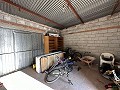 Dorfhaus mit Swimmingpool zwischen Monovar und Pinoso in Daft on Spain 