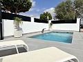 SCHLÜSSEL BEREIT - Neubau 3-Bett-Villen in der Nähe von Golf & Stränden in Daft on Spain 