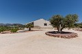 Beautiful Villa ready to move in to with Guest house and Pool in Daft on Spain 