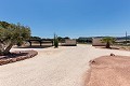 Beautiful Villa ready to move in to with Guest house and Pool in Daft on Spain 
