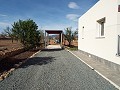 Villa moderna de 3 dormitorios a pie de la ciudad con casas de huéspedes in Daft on Spain 