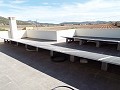 Villa moderna de 3 dormitorios a pie de la ciudad con casas de huéspedes in Daft on Spain 