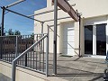 Villa moderna de 3 dormitorios a pie de la ciudad con casas de huéspedes in Daft on Spain 