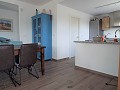 Villa moderna de 3 dormitorios a pie de la ciudad con casas de huéspedes in Daft on Spain 