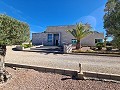 Atemberaubende 5-Bett-Villa mit Pool in Daft on Spain 