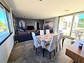 Atemberaubende 5-Bett-Villa mit Pool in Daft on Spain 
