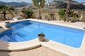 Belle villa de 5 chambres et 2 salles de bains avec piscine à La Romana in Daft on Spain 