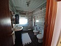 Villa in der Stadt Salinas auf einem städtischen Grundstück von 582 m2 in Daft on Spain 