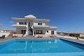Schöne neue Villa zum Verkauf in Pinoso in Daft on Spain 