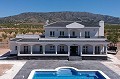 Schöne neue Villa zum Verkauf in Pinoso in Daft on Spain 