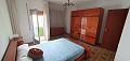 Herenhuis met apart appartement in Ayora in Daft on Spain 