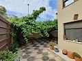 Town House with a garden and garage in Pinoso in Daft on Spain 