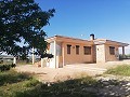 Moderne Villa mit 2 Schlafzimmern und 2 Bädern in Daft on Spain 