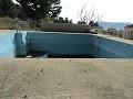 Villa de 4 dormitorios con potencial para casa adicional o apartamentos separados in Daft on Spain 