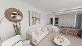 Elegante villa de 3 dormitorios y 4 baños con piscina privada, a 750 m de la playa in Daft on Spain 