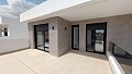 Elegante villa de 3 dormitorios y 4 baños con piscina privada, a 750 m de la playa in Daft on Spain 