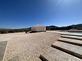 Luxuriöse neue Villa mit Pool und Grundstück in Daft on Spain 