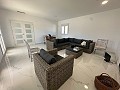 Luxuriöse neue Villa mit Pool und Grundstück in Daft on Spain 