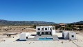 Luxus-Neuvillen Inc. Grundstücke, Lizenzen und Gesetzmäßigkeiten in Daft on Spain 