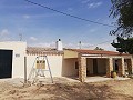 Landhuis met 5 slaapkamers en zwembad in Daft on Spain 