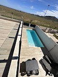 Schlüsselfertig – Einführungspreis – Eine Einheit verfügbar – Lux Beach Villa mit 3 Schlafzimmern, Pool und Solarium mit Meerblick in Daft on Spain 