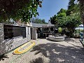 Country House with a pool and outbuildings in Daft on Spain 