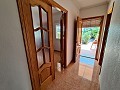 Zwei Immobilien auf einem Grundstück in Crevillente in Daft on Spain 