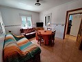 Zwei Immobilien auf einem Grundstück in Crevillente in Daft on Spain 