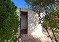 Hermosa y espaciosa villa de 2 dormitorios en Salinas con piscina privada in Daft on Spain 