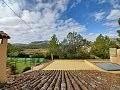 Lovely 2 Bedroom Country house in La Romana in Daft on Spain 
