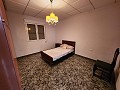 Large 6 Bed 2 Bath Townhouse in Daft on Spain 