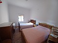 Landhuis met een prachtig uitzicht. in Daft on Spain 