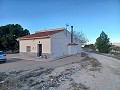 Landhuis met een prachtig uitzicht. in Daft on Spain 
