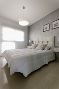 Modernes Apartment 2 Gehminuten vom Strand in Torrevieja entfernt in Daft on Spain 