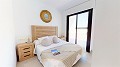 Luxuriöse 3-Schlafzimmer-Villa mit Pool in der Nähe von Golfplatz, Flughafen und internationaler Schule in Daft on Spain 