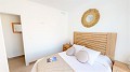 Luxuriöse 3-Schlafzimmer-Villa mit Pool in der Nähe von Golfplatz, Flughafen und internationaler Schule in Daft on Spain 