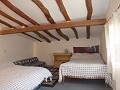 Villa mit 4 Schlafzimmern und 2 Bädern und Pool in Daft on Spain 