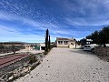 Incroyable villa avec piscine à Pinoso in Daft on Spain 