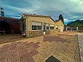 Lovely villa in-between Sax and Elda with Pool and Guesthouse in Daft on Spain 