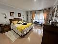 Immense villa à Petrer avec 4 étages in Daft on Spain 