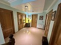 Immense villa à Petrer avec 4 étages in Daft on Spain 