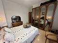 Immense villa à Petrer avec 4 étages in Daft on Spain 
