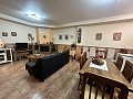 Immense villa à Petrer avec 4 étages in Daft on Spain 