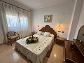 Immense villa à Petrer avec 4 étages in Daft on Spain 