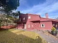 Spacious villa with 7 bedrooms and pool in Onil in Daft on Spain 