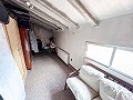 Spacious villa with 7 bedrooms and pool in Onil in Daft on Spain 