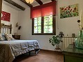 Villa con 3 Dormitorios y 2 Baños Paseo al pueblo en Novelda in Daft on Spain 