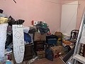 Groot herenhuis met binnenplaats en garage in Daft on Spain 